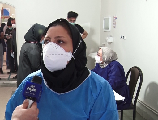 مدافعین سلامت در فشار حجم مراجعان کرونا مدافعین سلامت در فشار حجم مراجعان کرونا