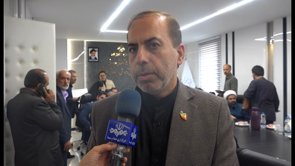 دیدار چهره به چهره رئیس دستگاه قضا با فرهنگیان استان قم