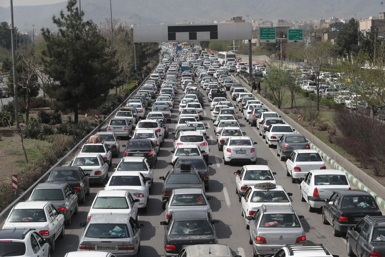 آخرین وضعیت ترافیکی و جوی محورهای مواصلاتی کشور آخرین وضعیت ترافیکی و جوی محورهای مواصلاتی کشور