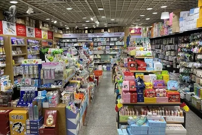 نظارت بر بازار ویژه بازگشایی مدارس در میناب