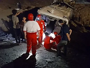 وروددادگستری راوربه حادثه واژگونی اتوبوس کارگران معدن